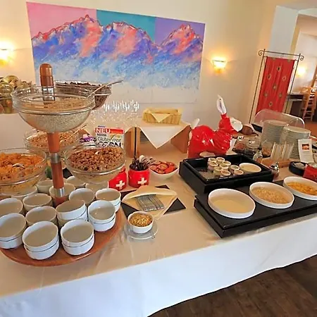 Hotel Poestli Maloja